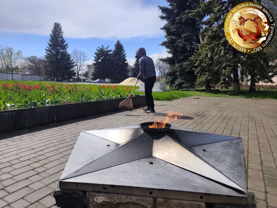 Пусть майские праздники начинаются с чистоты и памяти Пусть майские праздники начинаются с чистоты и памяти