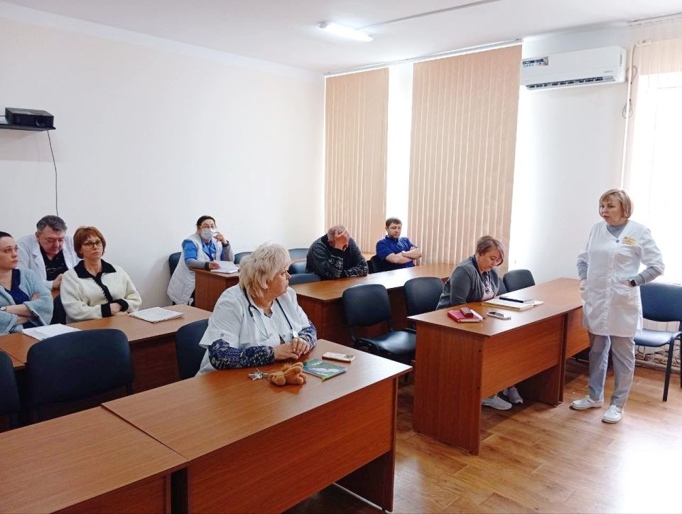 В Луганской городской больнице № 1 прошло врачебное занятие В Луганской городской больнице № 1 прошло врачебное занятие