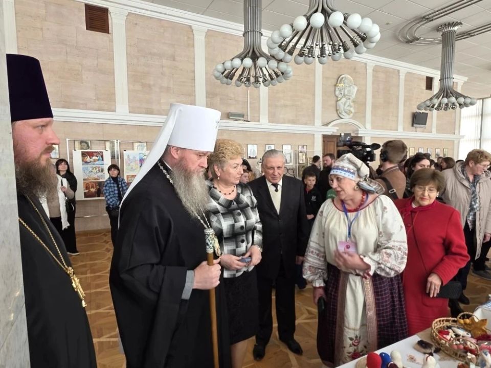Посетила I епархиальный Пасхальный фестиваль православной музыки и духовного творчества "Пасха Красная, Пасха Великая" Посетила I епархиальный Пасхальный фестиваль православной музыки и духовного творчества "Пасха Красная, Пасха Великая"