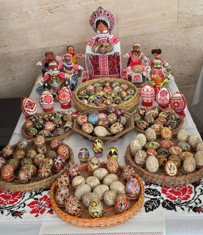 Посетила I епархиальный Пасхальный фестиваль православной музыки и духовного творчества "Пасха Красная, Пасха Великая" Посетила I епархиальный Пасхальный фестиваль православной музыки и духовного творчества "Пасха Красная, Пасха Великая"