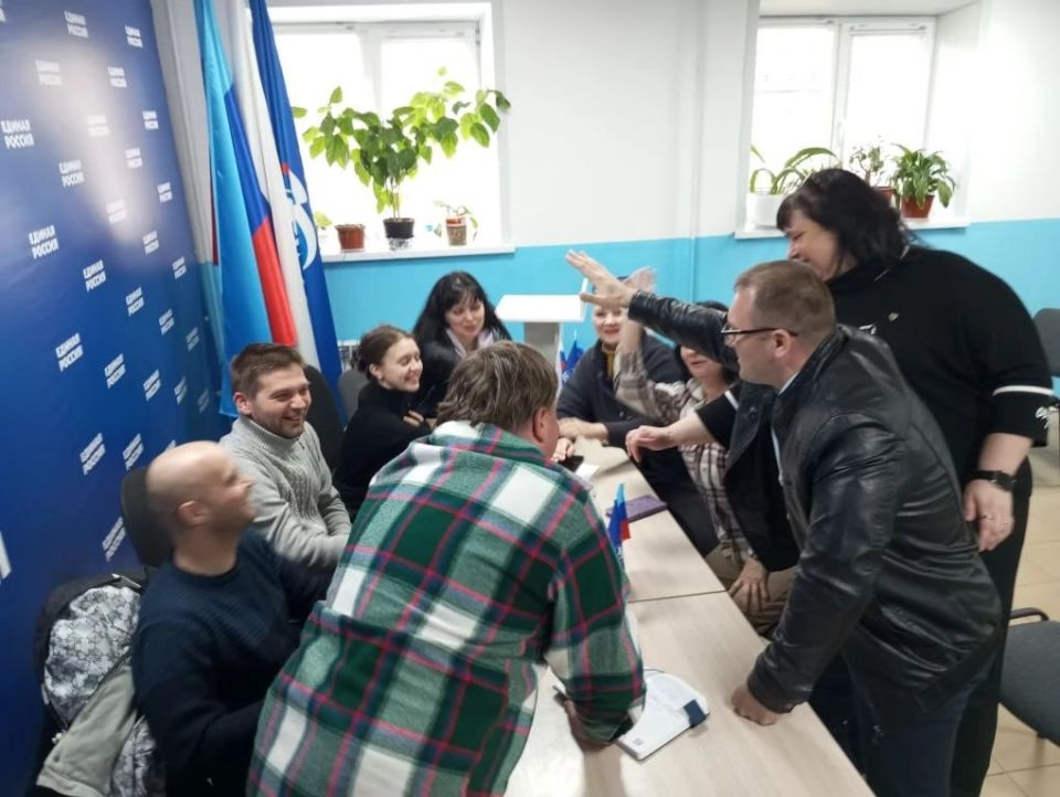 30 апреля 2026 года проведено очередное заседание Молодежной палаты при Совете городского округа муниципальное образование городской округ город Рубежное Луганской Народной Республики 30 апреля 2026 года проведено очередное заседание Молодежной палаты при Совете городского округа муниципальное образование городской округ город Рубежное Луганской Народной Республики