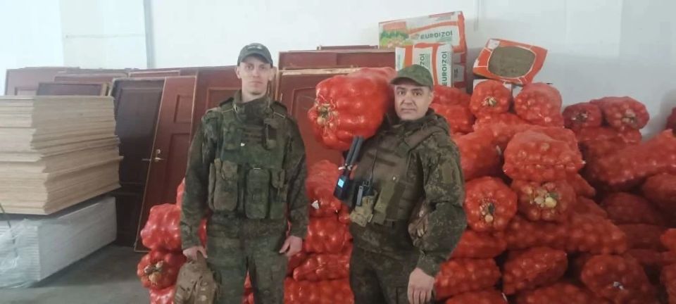 В рамках акции «Вместе к Победе» рубежанские единороссы передали помощь участникам СВО В рамках акции «Вместе к Победе» рубежанские единороссы передали помощь участникам СВО