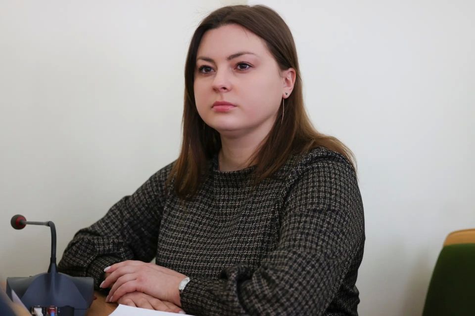 Парламентарии содействуют гражданам в решении актуальных проблем Парламентарии содействуют гражданам в решении актуальных проблем