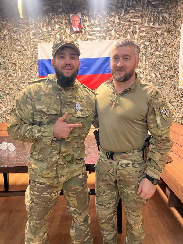 Спецназ «Ахмат» МО РФ. Позывной «Топор» Спецназ «Ахмат» МО РФ. Позывной «Топор»