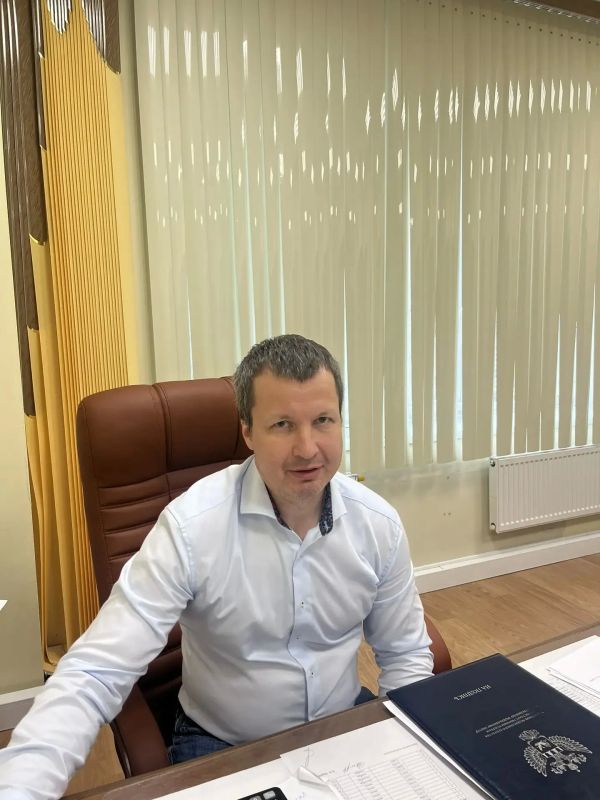 Росрезерв направил помощь новым регионам Росрезерв направил помощь новым регионам
