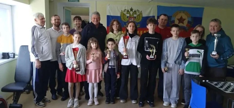 Турнир по шашкам ко Дню Победы и двухлетие секции: итоги и достижения! Турнир по шашкам ко Дню Победы и двухлетие секции: итоги и достижения!
