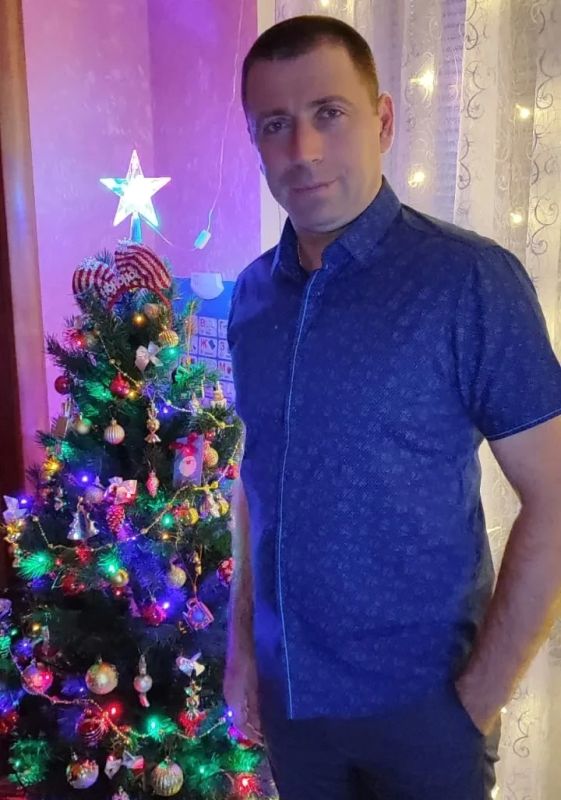 Делом Едины. Роман Прищепа: сила духа, верность долгу В рубрике «Делом едины» мы рассказываем о людях, чьи поступки вдохновляют, а жизненный путь служит нравственным ориентиром для окружающих Делом Едины. Роман Прищепа: сила духа, верность долгу В рубрике «Делом едины» мы рассказываем о людях, чьи поступки вдохновляют, а жизненный путь служит нравственным ориентиром для окружающих