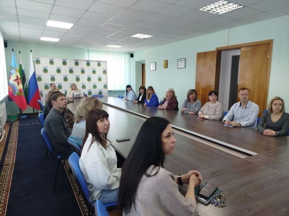 4 мая в зале заседаний Администрации города Брянки прошли публичные слушания по проекту решения Совета городского округа города Брянки «Об утверждении отчета об исполнении бюджета муниципального образования городской округ... 4 мая в зале заседаний Администрации города Брянки прошли публичные слушания по проекту решения Совета городского округа города Брянки «Об утверждении отчета об исполнении бюджета муниципального образования городской округ...