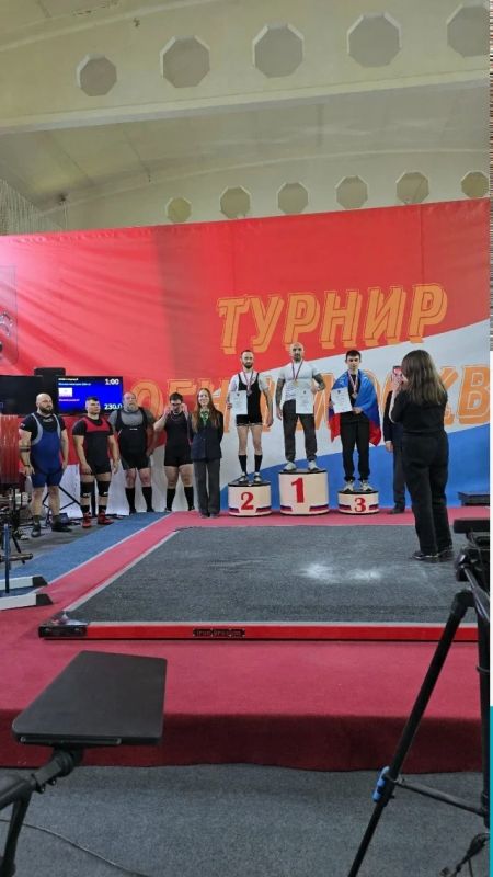 С 21 по 30 апреля в Москве прошли Всероссийские соревнования «Огни Москвы», и наши спортсмены из г. Рубежное достойно представили ЛНР! С 21 по 30 апреля в Москве прошли Всероссийские соревнования «Огни Москвы», и наши спортсмены из г. Рубежное достойно представили ЛНР!