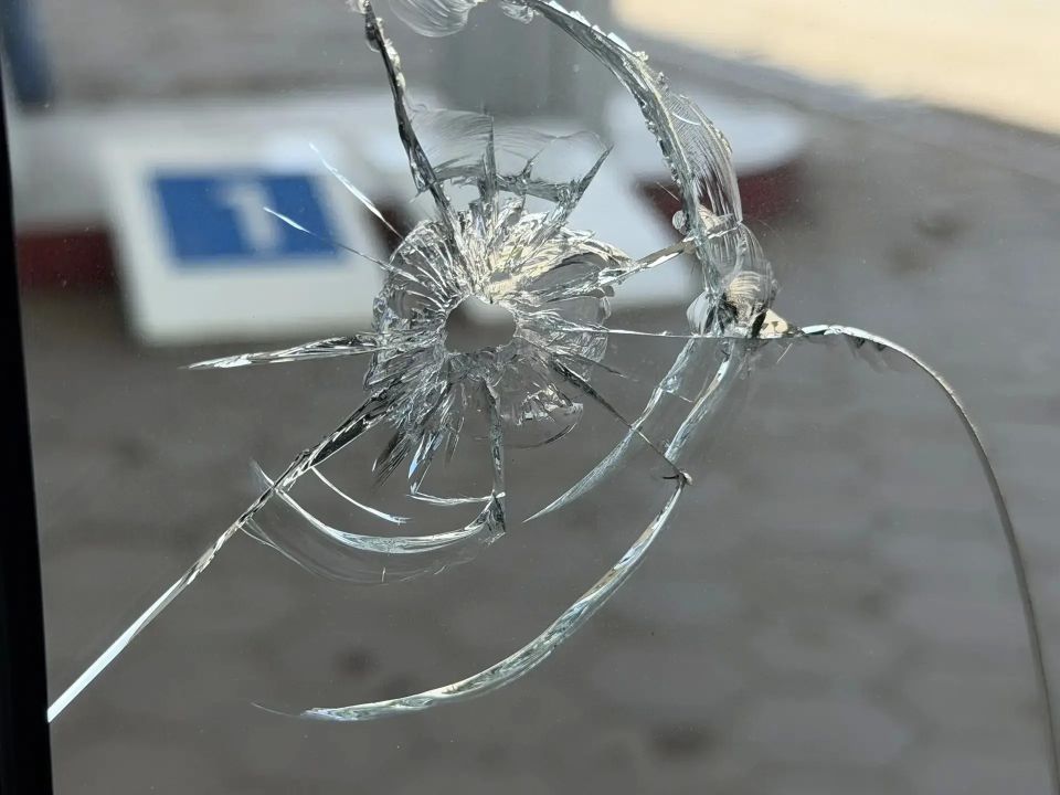 Сегодня ночью ВСУ ударили по АЗС в Первомайске Сегодня ночью ВСУ ударили по АЗС в Первомайске