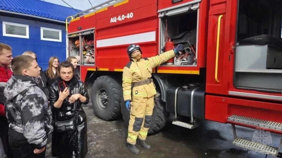 Школьникам всегда здесь рады Школьникам всегда здесь рады