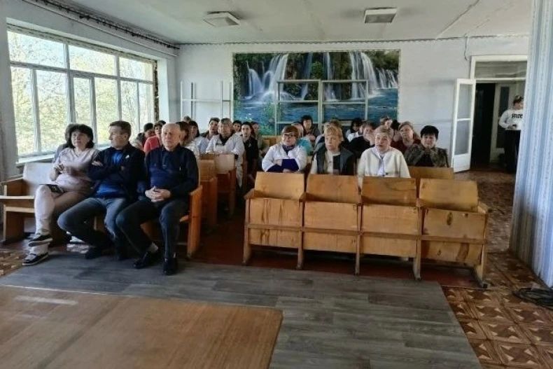 В Червонопартизанске подвели итоги рабочих собраний с трудовыми коллективами В Червонопартизанске подвели итоги рабочих собраний с трудовыми коллективами