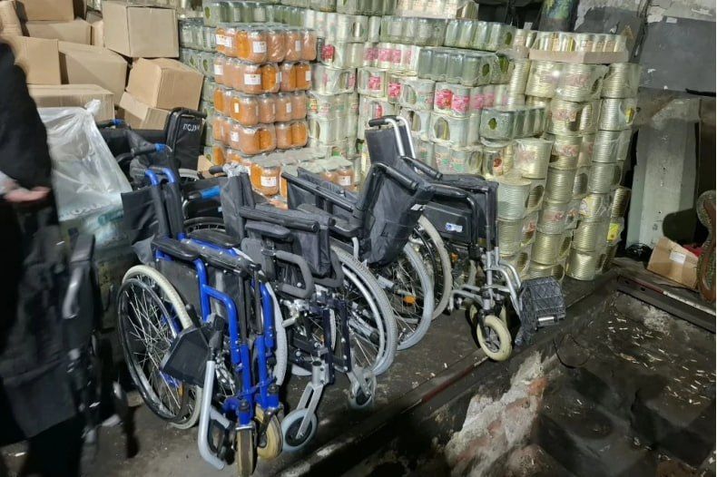 Красноярский край направил гумпомощь жителям Свердловского округа Красноярский край направил гумпомощь жителям Свердловского округа