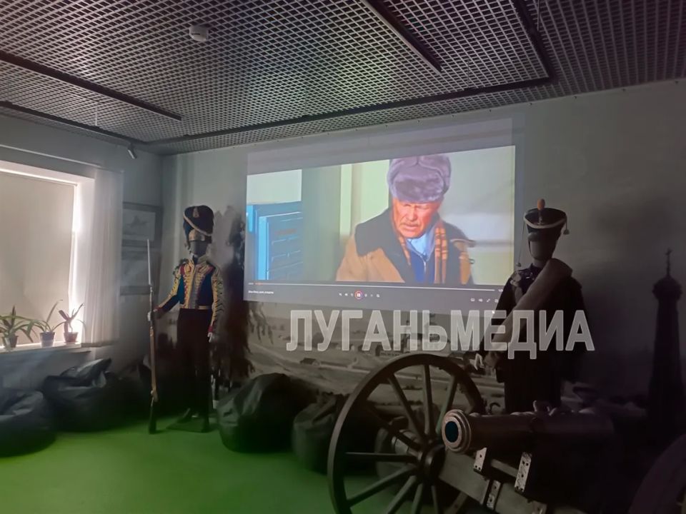 В преддверие Дня Великой Победы в Станично-Луганском музее донского казачества прошло тематическое мероприятие «Навек в нашу память вошли эти дни» В преддверие Дня Великой Победы в Станично-Луганском музее донского казачества прошло тематическое мероприятие «Навек в нашу память вошли эти дни»