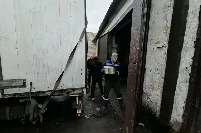 Красноярский край направил гумпомощь жителям Свердловского округа Красноярский край направил гумпомощь жителям Свердловского округа