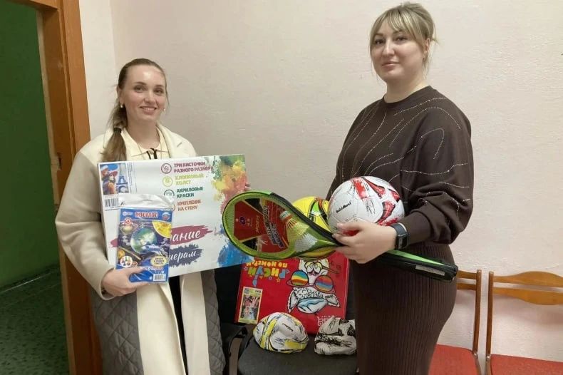 С теплом из Сибири — детям Свердловска! С теплом из Сибири — детям Свердловска!
