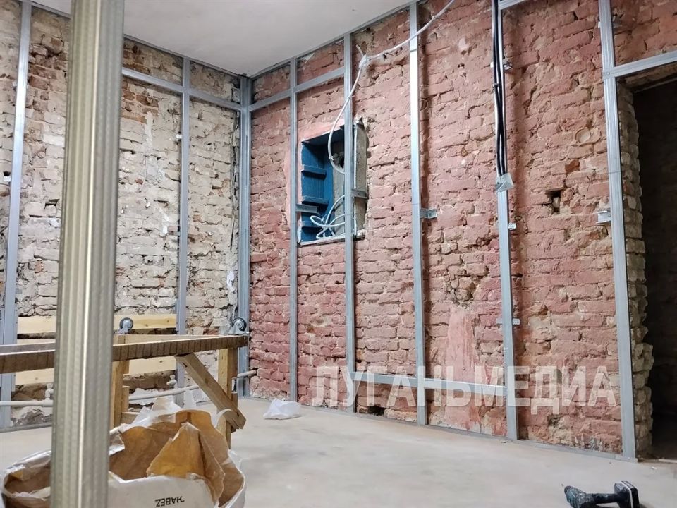 В Белокуракинской детской библиотеке начался капитальный ремонт В Белокуракинской детской библиотеке начался капитальный ремонт