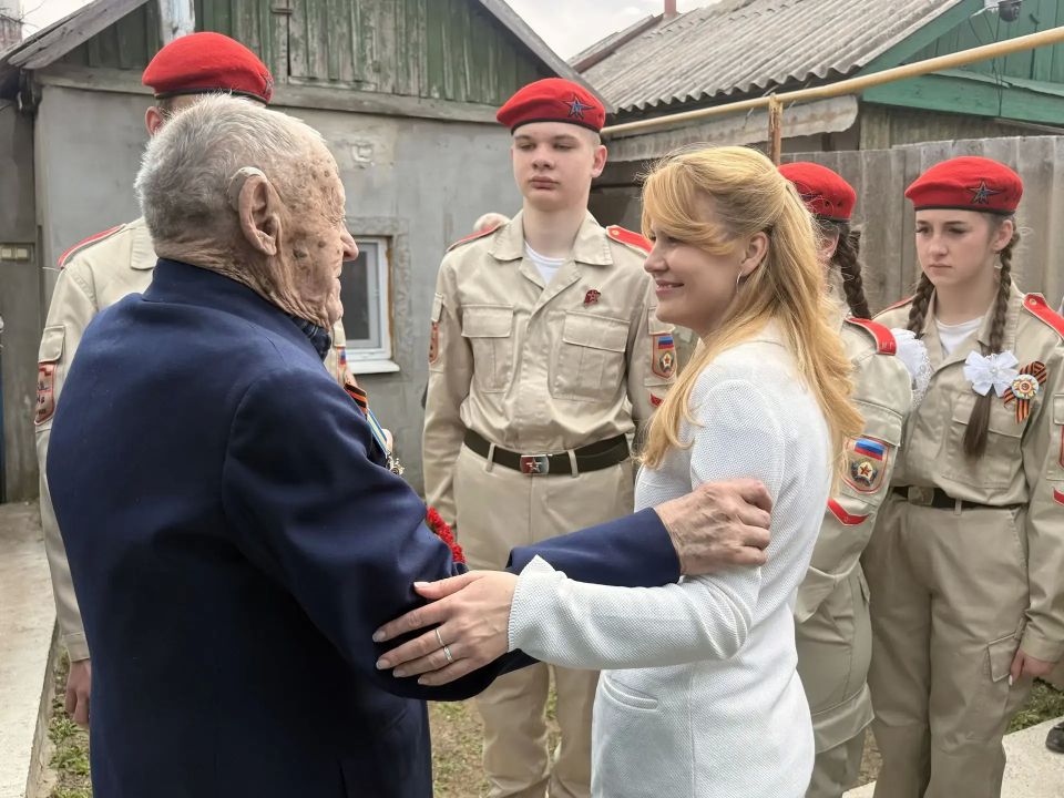 Дарья Лантратова: «Честное слово, свою жизнь я посвятил тому, чтобы ваша была мирной и благополучной» Дарья Лантратова: «Честное слово, свою жизнь я посвятил тому, чтобы ваша была мирной и благополучной»