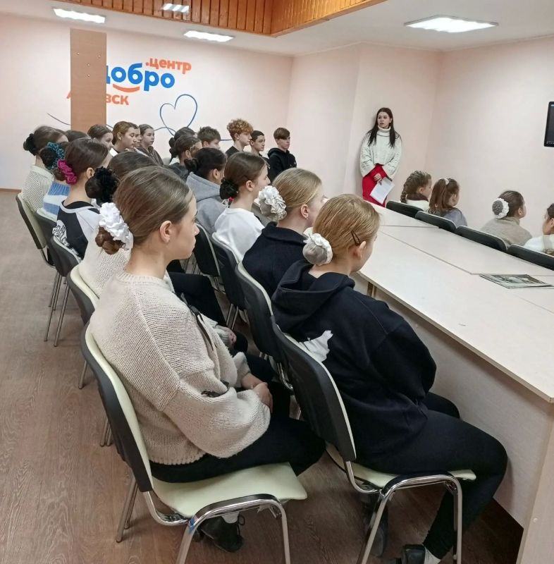 «Нет в России семьи такой, где б не памятен был свой герой» «Нет в России семьи такой, где б не памятен был свой герой»