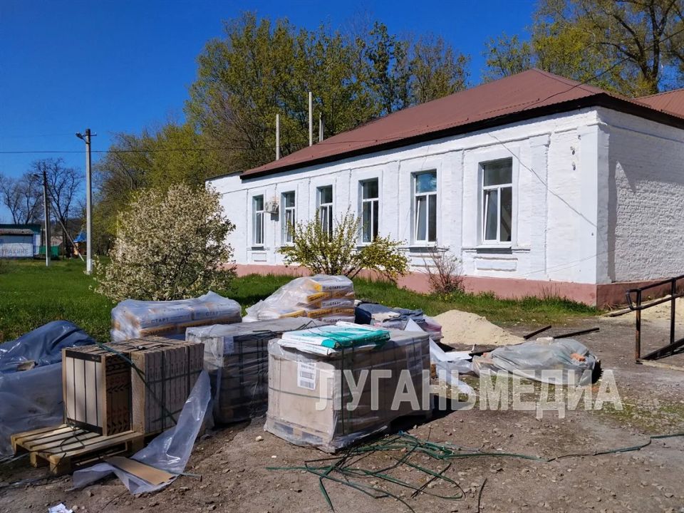 В Белокуракинской детской библиотеке начался капитальный ремонт В Белокуракинской детской библиотеке начался капитальный ремонт