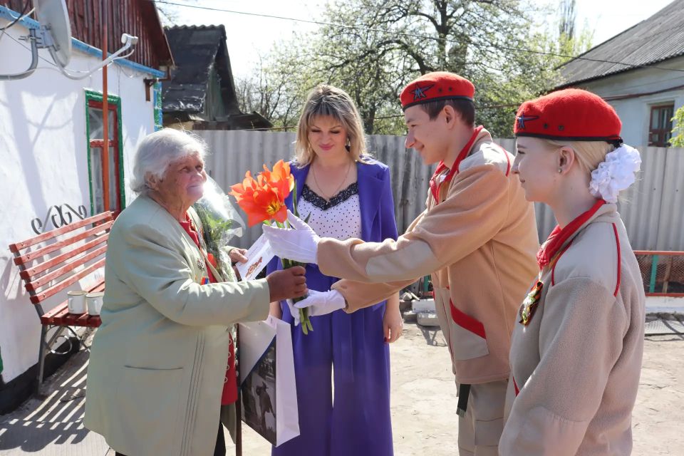 В преддверии Дня Победы побывали в гостях у наших ветеранов В преддверии Дня Победы побывали в гостях у наших ветеранов