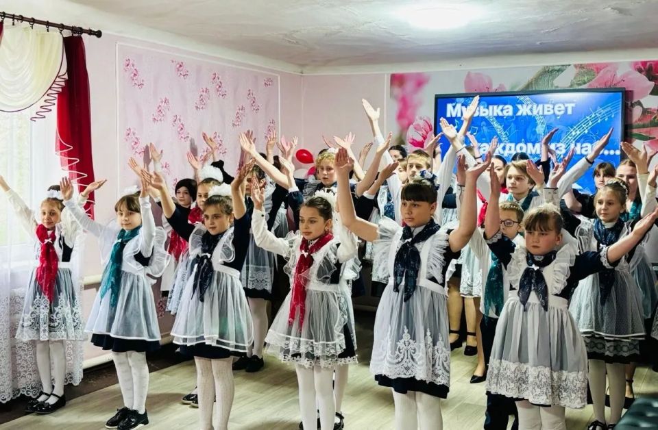 Праздник музыки, таланта и творчества: отчётный концерт детской музыкальной школы Праздник музыки, таланта и творчества: отчётный концерт детской музыкальной школы
