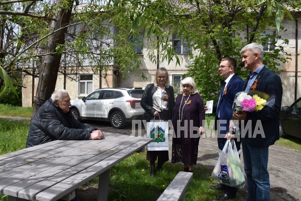 В преддверии Дня Победы персональные поздравления от Президента России получили брянковчане, чей жизненный путь неразрывно связан с трагическими событиями Великой Отечественной войны В преддверии Дня Победы персональные поздравления от Президента России получили брянковчане, чей жизненный путь неразрывно связан с трагическими событиями Великой Отечественной войны