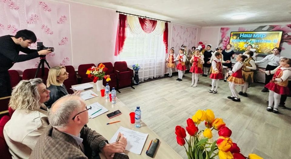 Праздник музыки, таланта и творчества: отчётный концерт детской музыкальной школы Праздник музыки, таланта и творчества: отчётный концерт детской музыкальной школы