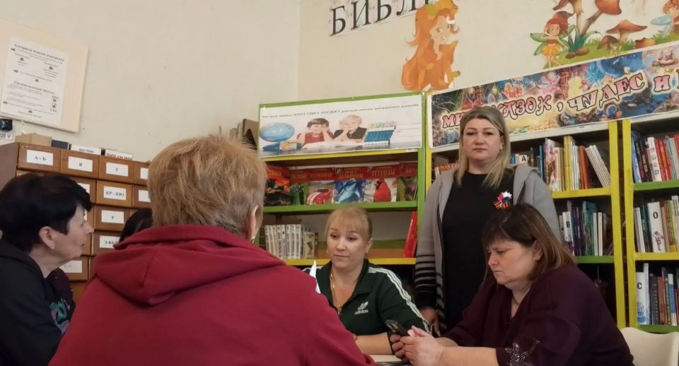 В канун праздника Великой Победы в библиотеке-филиале №2 прошла акция «Прочитай книгу о войне». В начале мероприятия был проведён обзор книг о Великой Отечественной войне В канун праздника Великой Победы в библиотеке-филиале №2 прошла акция «Прочитай книгу о войне». В начале мероприятия был проведён обзор книг о Великой Отечественной войне