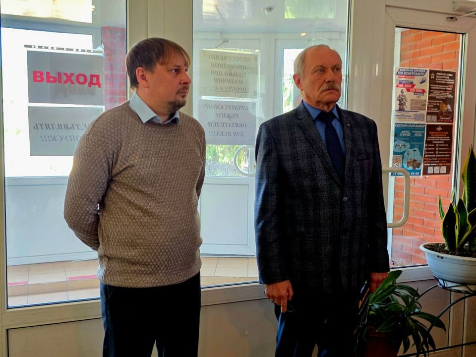 «Рабочее место Героя»: на ПЭМЗ имени К.Маркса увековечили память защитников, не вернувшихся с поля боя «Рабочее место Героя»: на ПЭМЗ имени К.Маркса увековечили память защитников, не вернувшихся с поля боя