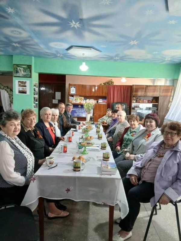 04.05.2026 депутаты Краснодонского муниципального округа Короленко Сергей и Гринь Сергей, а также председатель блока В.В. Жириновского в Краснодонском муниципальном округе Чеботарев Игорь посетили ветеранскую организацию г.... 04.05.2026 депутаты Краснодонского муниципального округа Короленко Сергей и Гринь Сергей, а также председатель блока В.В. Жириновского в Краснодонском муниципальном округе Чеботарев Игорь посетили ветеранскую организацию г....