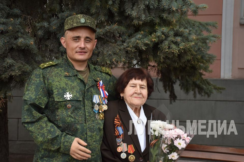 В алчевском Детском центре Музея Победы для учащихся школ прошло тематическое мероприятие В алчевском Детском центре Музея Победы для учащихся школ прошло тематическое мероприятие