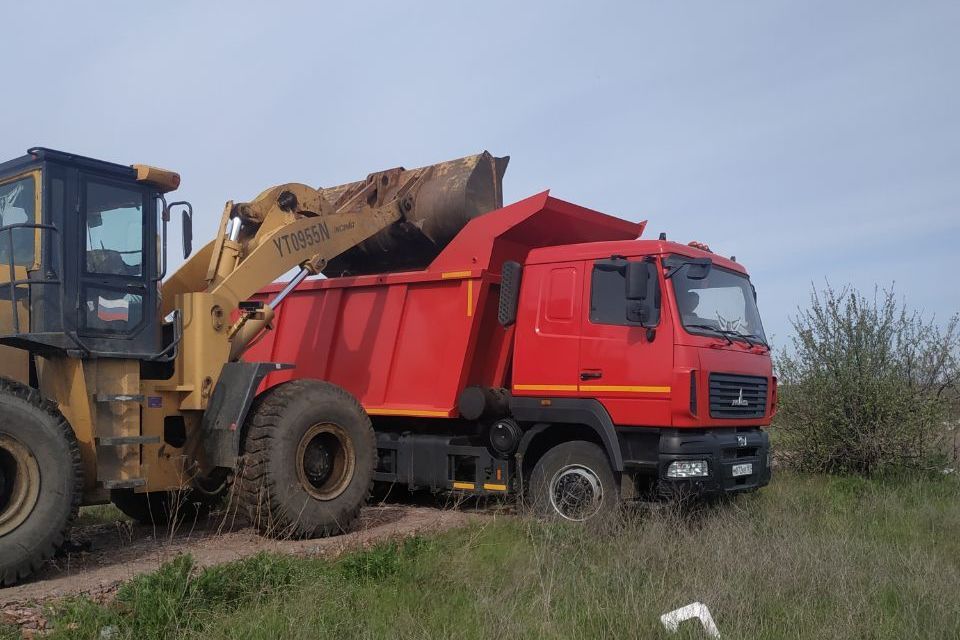 В Свердловском муниципальном округе стартовал сезон побелки бордюров и наведения санитарного порядка В Свердловском муниципальном округе стартовал сезон побелки бордюров и наведения санитарного порядка