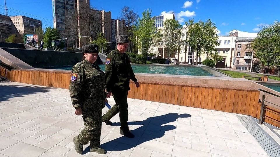 Казаки ЛНР задействованы в охране общественного порядка в праздничные дни мая Казаки ЛНР задействованы в охране общественного порядка в праздничные дни мая