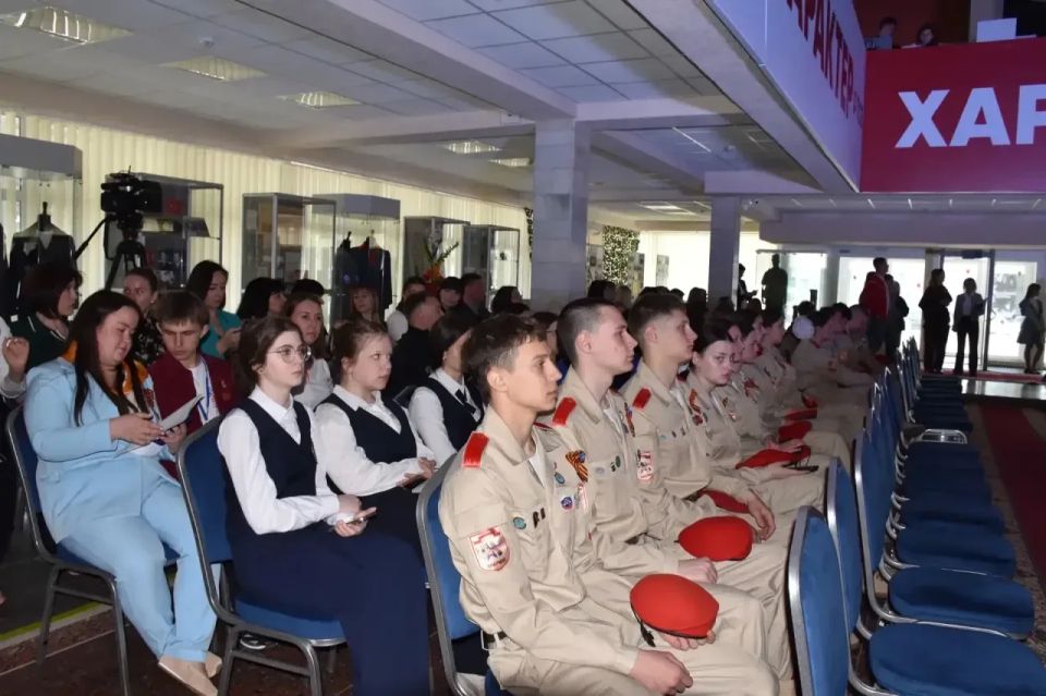 Накануне Дня Победы в ЛНР прошёл форум «Луганский характер – характер победителей» Накануне Дня Победы в ЛНР прошёл форум «Луганский характер – характер победителей»