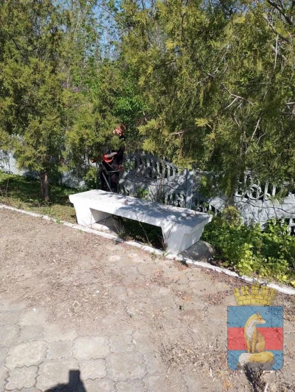 Память о бессмертном подвиге наших предков, которые положили свои жизнь за наше будущее, должна навсегда остаться в наших сердцах Память о бессмертном подвиге наших предков, которые положили свои жизнь за наше будущее, должна навсегда остаться в наших сердцах