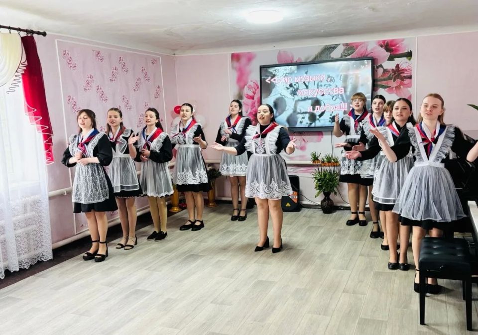 Праздник музыки, таланта и творчества: отчётный концерт детской музыкальной школы Праздник музыки, таланта и творчества: отчётный концерт детской музыкальной школы