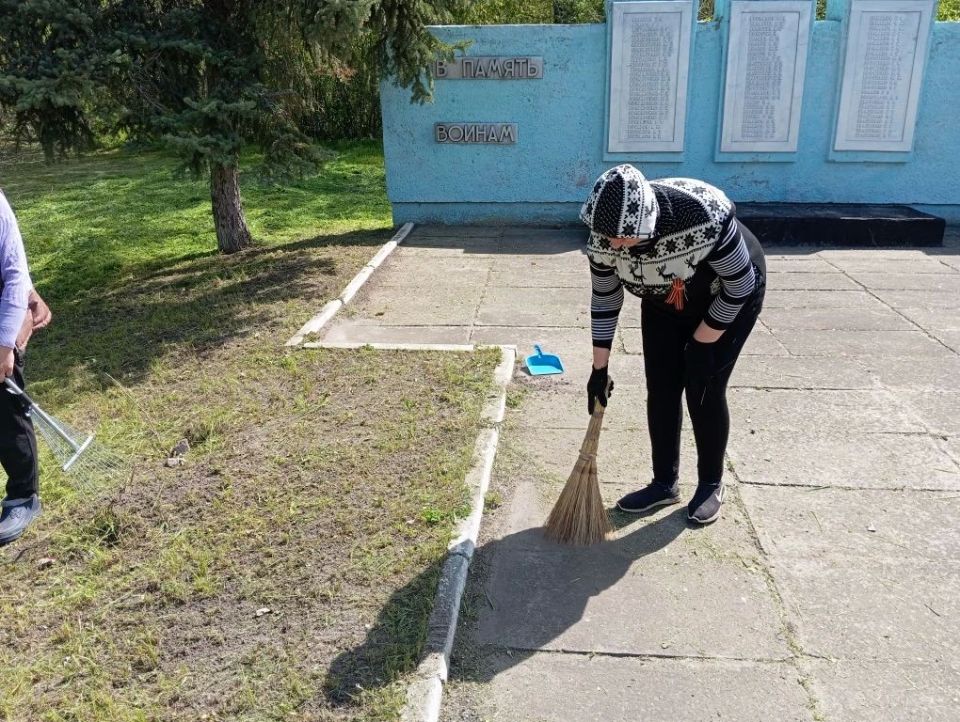 В рамках акции «Память в камне и сердце» Красноталовский отдел жизнеобеспечения готовится к 81-й годовщине Победы В рамках акции «Память в камне и сердце» Красноталовский отдел жизнеобеспечения готовится к 81-й годовщине Победы