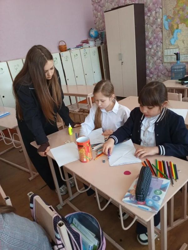 В ССШ № 3 им. В.И. Колядина прошла патриотическая акция «Письмо солдату» В ССШ № 3 им. В.И. Колядина прошла патриотическая акция «Письмо солдату»