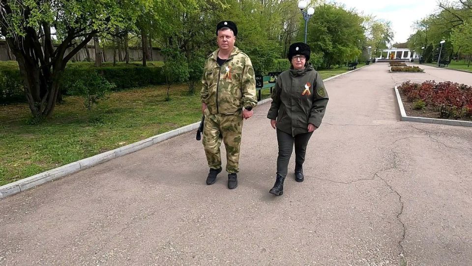 Казаки ЛНР задействованы в охране общественного порядка в праздничные дни мая Казаки ЛНР задействованы в охране общественного порядка в праздничные дни мая