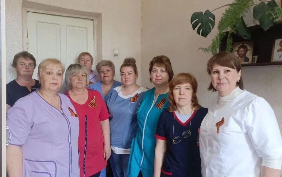 Георгиевская лента в Ровеньковской городской больнице: память, ставшая традицией Георгиевская лента в Ровеньковской городской больнице: память, ставшая традицией