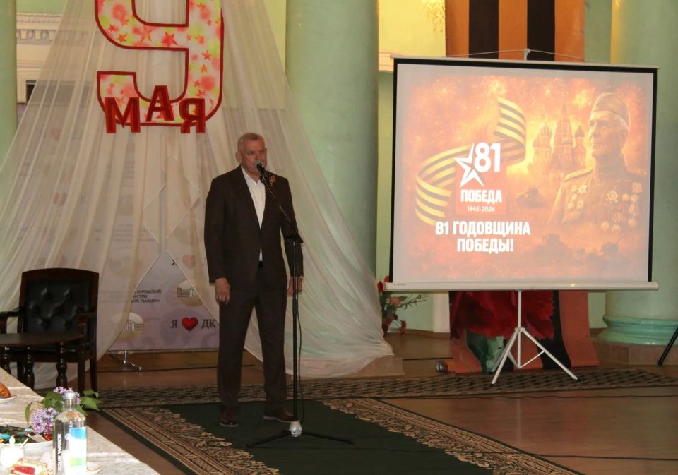 Огонёк памяти: связь поколений и дань уважения Огонёк памяти: связь поколений и дань уважения