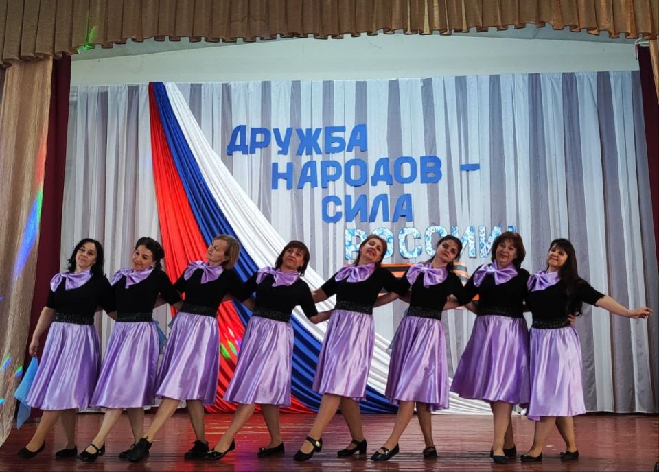 Концерт ко Дню Победы в Луганском техникуме-интернате Концерт ко Дню Победы в Луганском техникуме-интернате