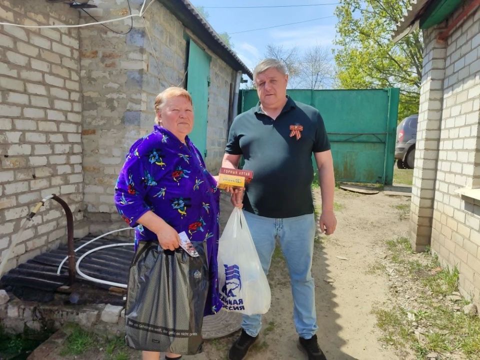 В преддверии великого праздника – Дня Победы, депутат партии «Единая Россия» Виктор Запорожец посетил семьи участников специальной военной операции В преддверии великого праздника – Дня Победы, депутат партии «Единая Россия» Виктор Запорожец посетил семьи участников специальной военной операции