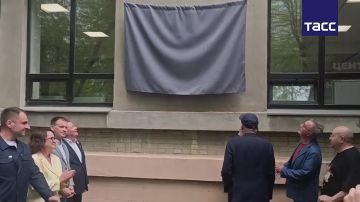 �������� ����� � ����� ������ "����� ������" ������� � ������������� � 40-����� ������������� ���-�����, �������� ������������� ����
