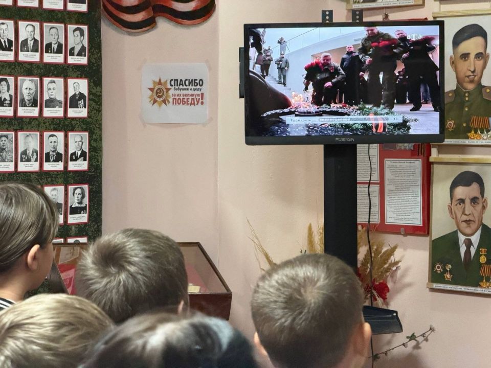 Сергей Колягин: В Музее истории города Первомайска прошел тематический час «Помним, чтим, гордимся!», посвященный Великой Отечественной войне Сергей Колягин: В Музее истории города Первомайска прошел тематический час «Помним, чтим, гордимся!», посвященный Великой Отечественной войне