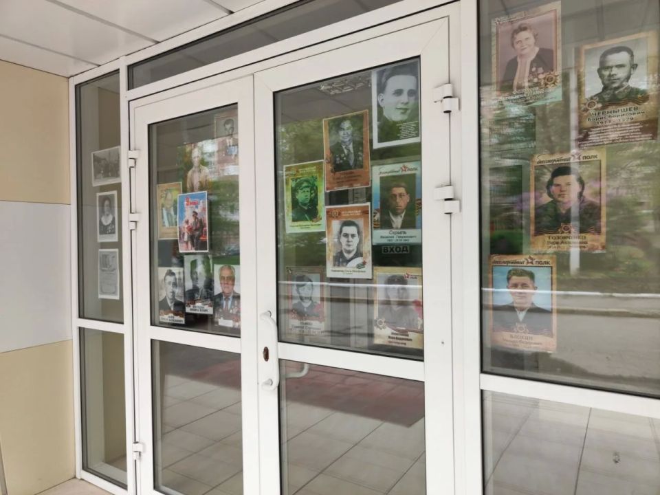 Министерство труда и социальной политики присоединилось к Всероссийской акции «Окна Победы» Министерство труда и социальной политики присоединилось к Всероссийской акции «Окна Победы»