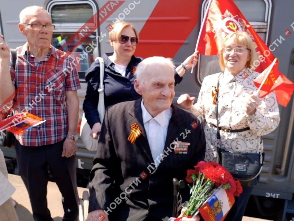 Москва встречает героя из Луганска! Москва встречает героя из Луганска!