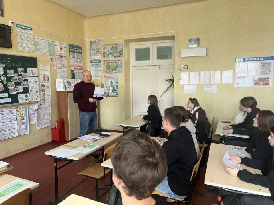 Зинаида Наден: Ориентация на АПК. В рамках реализации госпрограммы «Кадры для села» преподаватели ЛГАУ проводят интенсивную работу по ориентации школьников на аграрные профессии Зинаида Наден: Ориентация на АПК. В рамках реализации госпрограммы «Кадры для села» преподаватели ЛГАУ проводят интенсивную работу по ориентации школьников на аграрные профессии