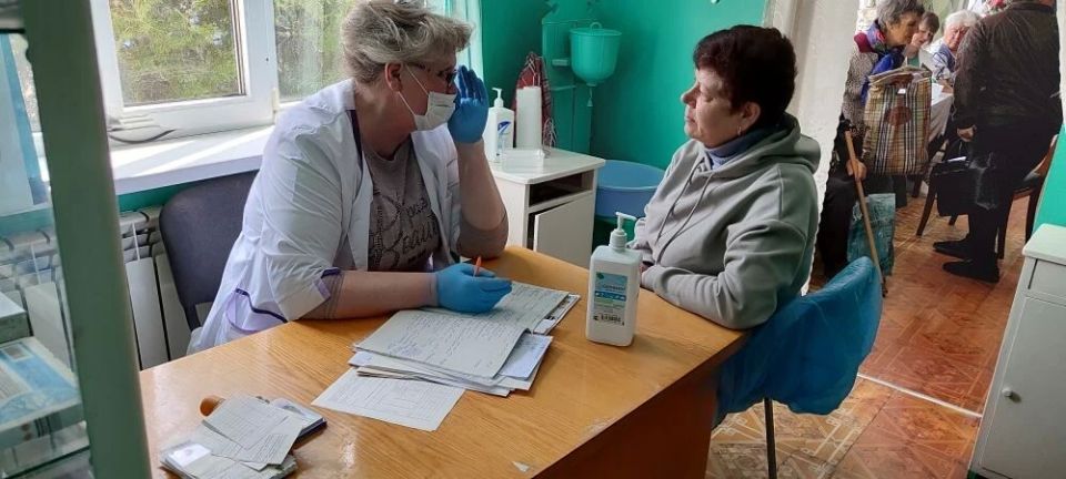 7 мая жители поселка Центральный получили возможность обратиться за медицинской помощью, не выезжая из своего населенного пункта 7 мая жители поселка Центральный получили возможность обратиться за медицинской помощью, не выезжая из своего населенного пункта
